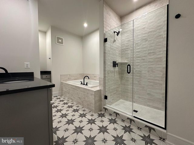 43324 FARRINGDON SQ, Broadlands, VA 20148