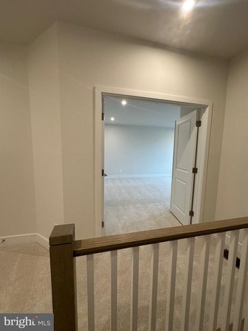 43324 FARRINGDON SQ, Broadlands, VA 20148