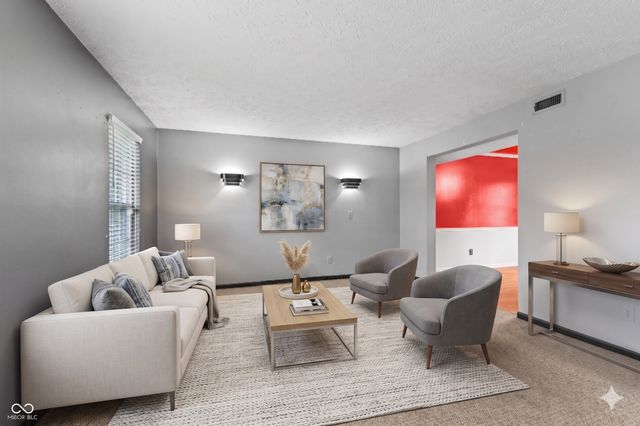643 Creston Point Circle, Indianapolis, IN 46239