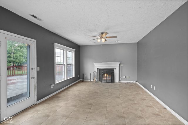 643 Creston Point Circle, Indianapolis, IN 46239
