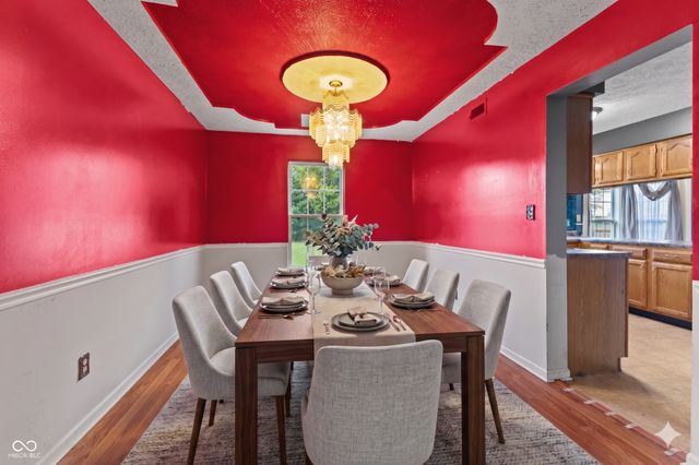 643 Creston Point Circle, Indianapolis, IN 46239