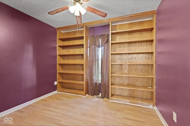 643 Creston Point Circle, Indianapolis, IN 46239