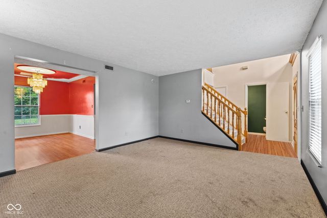 643 Creston Point Circle, Indianapolis, IN 46239