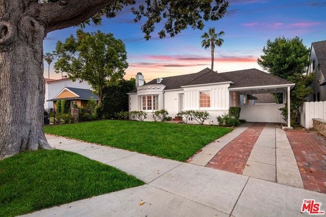 4322 N Clybourn Avenue, Burbank, CA 91505