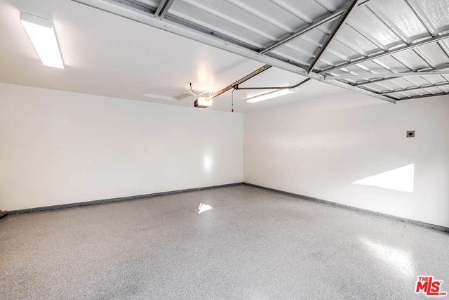 4322 N Clybourn Avenue, Burbank, CA 91505