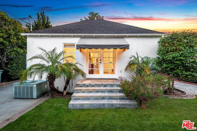 4322 N Clybourn Avenue, Burbank, CA 91505