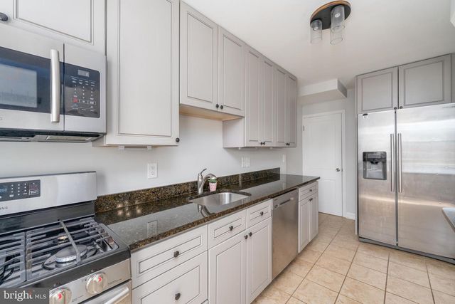 8321 BYINGTON RD, Towson, MD 21286