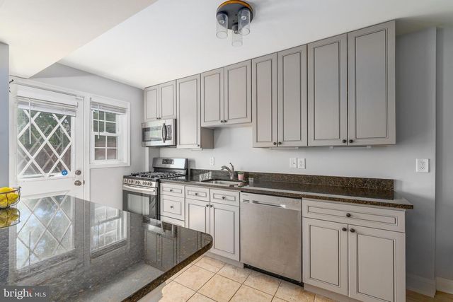 8321 BYINGTON RD, Towson, MD 21286