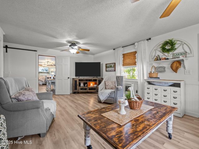 2867 Easy Street, Newport, NC 28570