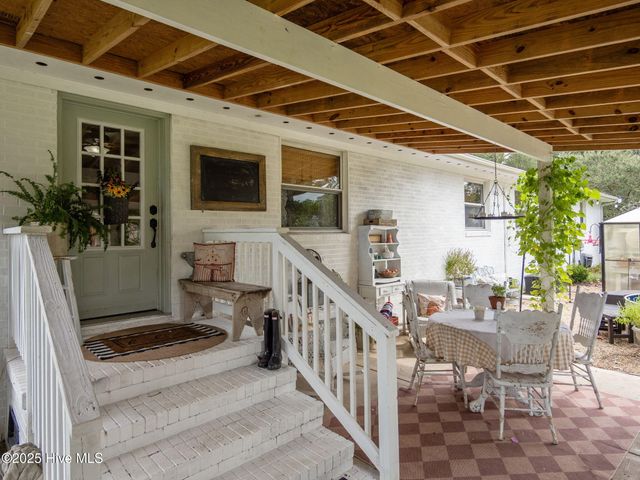 2867 Easy Street, Newport, NC 28570