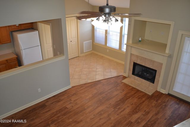 319 Artisan Road D, Lafayette, LA 70508