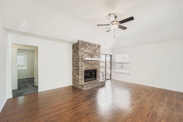 2100 Buckeye LN, Round Rock, TX 78664