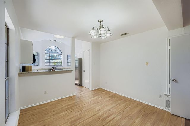 2100 Buckeye LN, Round Rock, TX 78664