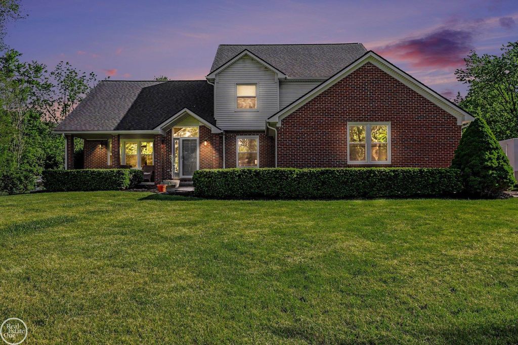 14270 31 Mile Road Road, Washington, MI 48095