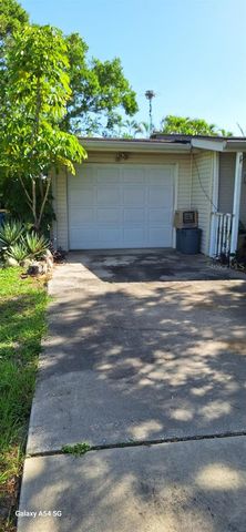 138 FRANCIS DRIVE NE, Port Charlotte, FL 33952