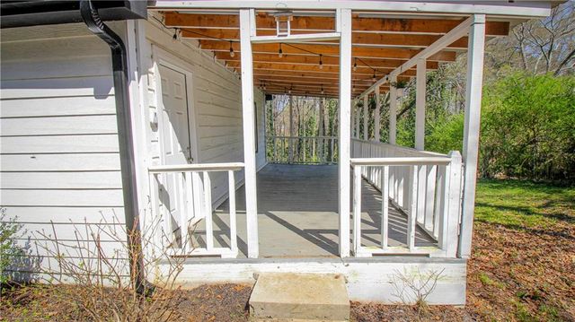 899 E Doyle Street, Toccoa, GA 30577