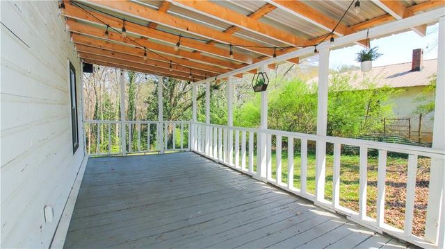 899 E Doyle Street, Toccoa, GA 30577