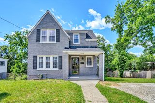 1228 Thomas AVE, Roanoke, VA 24017