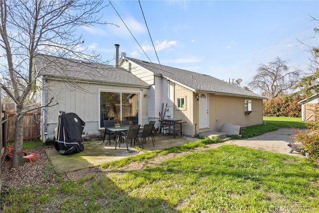 611 Hoag Street, Corning, CA 96021