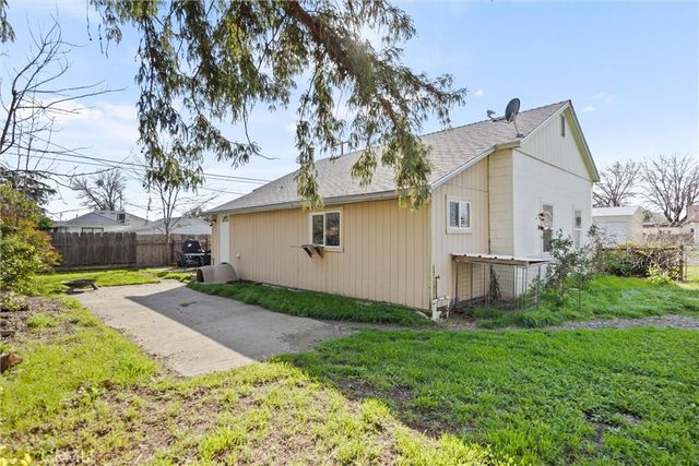 611 Hoag Street, Corning, CA 96021