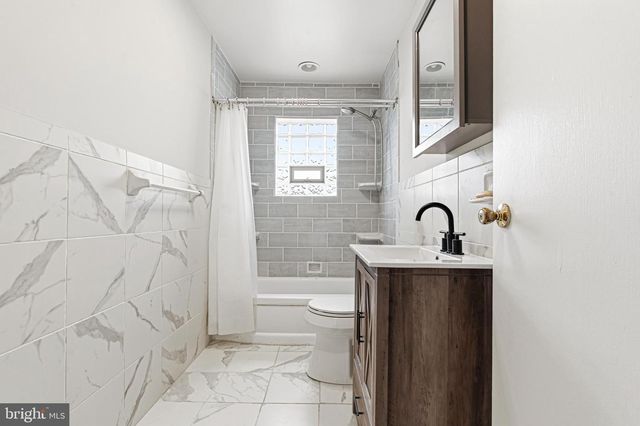 1742 LANGPORT AVE, Baltimore, MD 21222