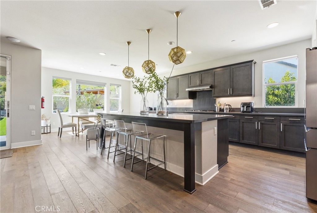 Image 11 of property listing at 25251 Golden Maple, Canyon Country, CA 91387