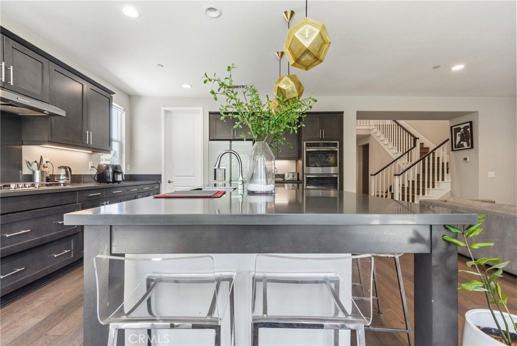 Image 14 of property listing at 25251 Golden Maple, Canyon Country, CA 91387