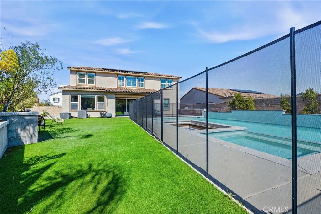 Image 34 of property listing at 25251 Golden Maple, Canyon Country, CA 91387