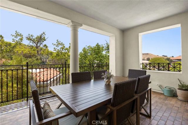 23500 Park Sorrento H32, Calabasas, CA 91302