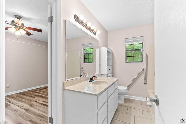 636 Smithville Church Road, Warner Robins, GA 31088