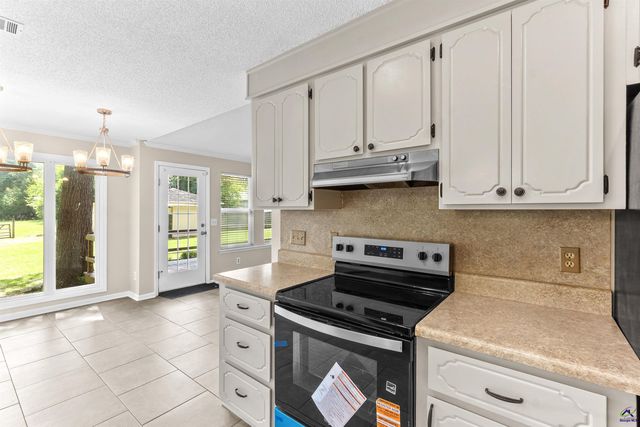 636 Smithville Church Road, Warner Robins, GA 31088