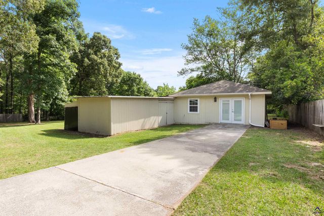 636 Smithville Church Road, Warner Robins, GA 31088