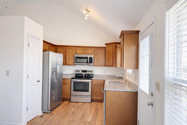 220 Oak Ridge Drive, Frankfort, KY 40601