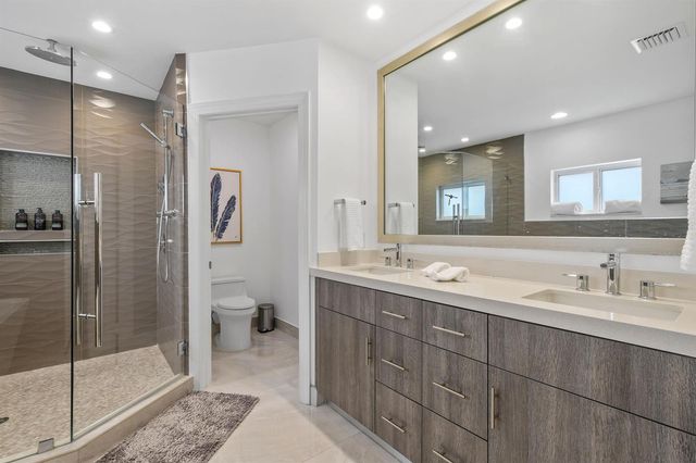 7101 W Lake Drive, Lake Clarke Shores, FL 33406