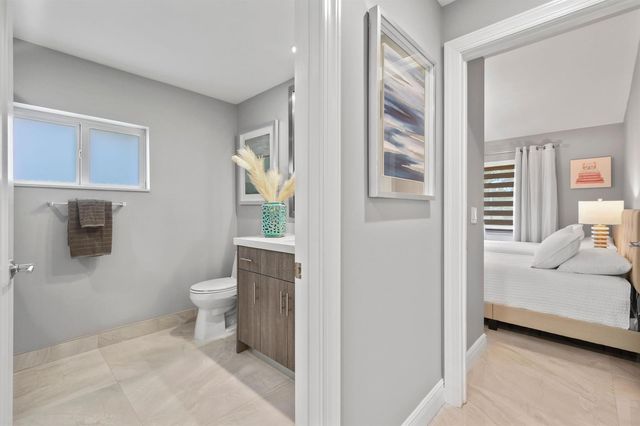 7101 W Lake Drive, Lake Clarke Shores, FL 33406