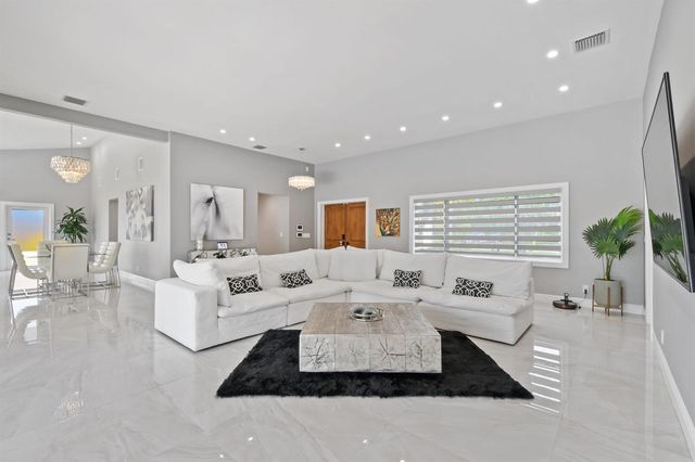 7101 W Lake Drive, Lake Clarke Shores, FL 33406