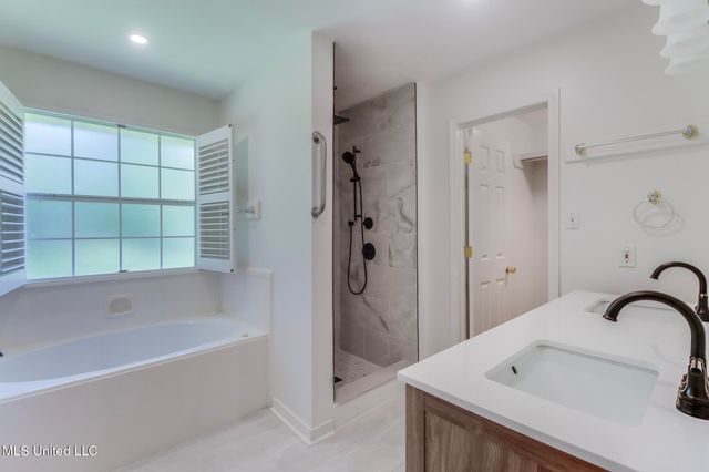 26 Scott Station Cove, Long Beach, MS 39560