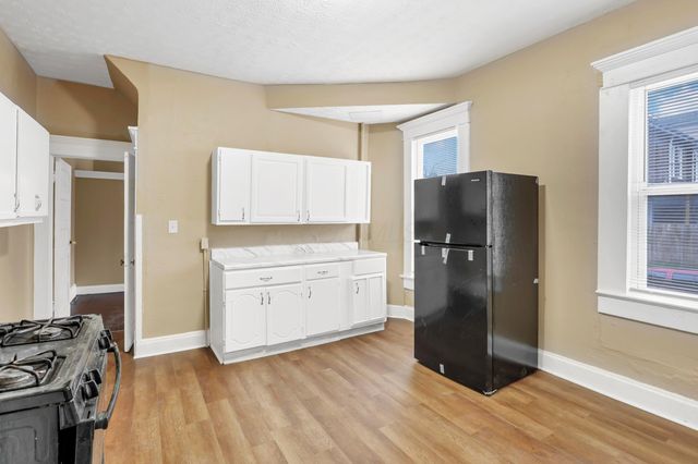 911 Linwood Avenue, & 913, Columbus, OH 43206