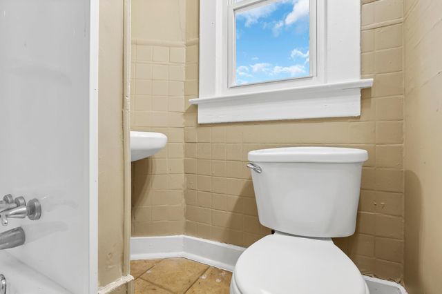 911 Linwood Avenue, & 913, Columbus, OH 43206