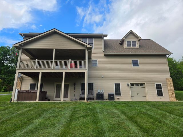 2143 Blue Ridge Springs RD, Blue Ridge, VA 24064