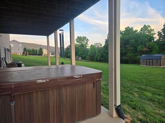 2143 Blue Ridge Springs RD, Blue Ridge, VA 24064