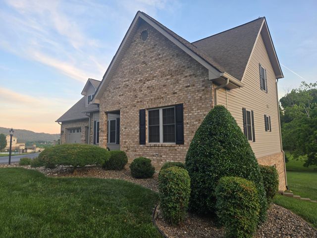 2143 Blue Ridge Springs RD, Blue Ridge, VA 24064