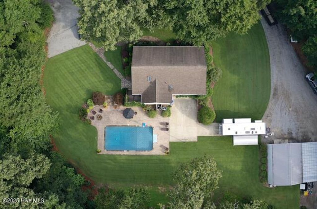 93 Maple Leaf Lane, Snow Hill, NC 28580