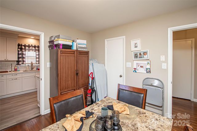 1741 Dallas Avenue, Charlotte, NC 28205