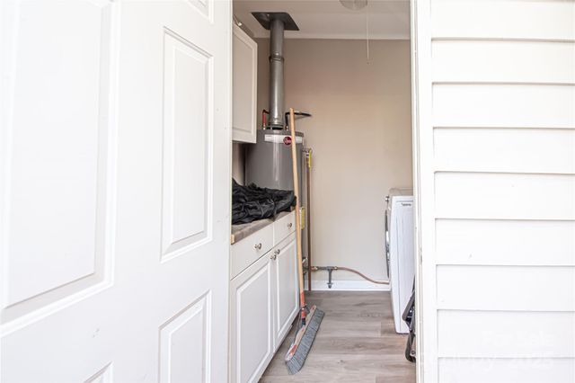 1741 Dallas Avenue, Charlotte, NC 28205