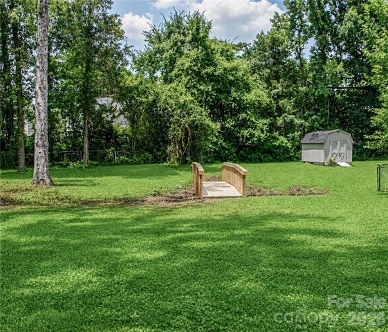 1741 Dallas Avenue, Charlotte, NC 28205