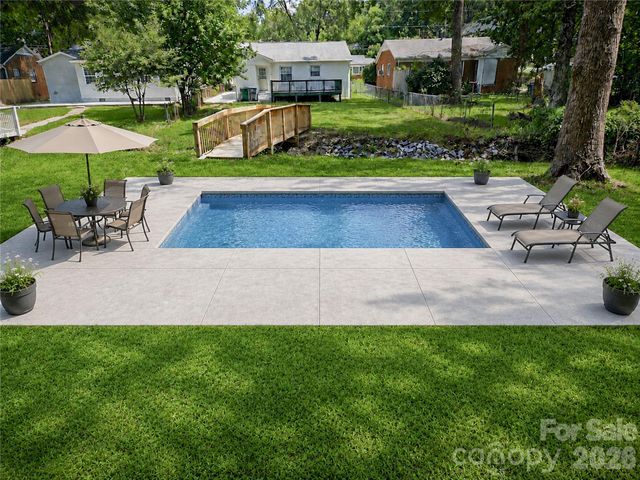 1741 Dallas Avenue, Charlotte, NC 28205