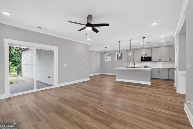 143 Marble Tree Way, Ball Ground, GA 30107