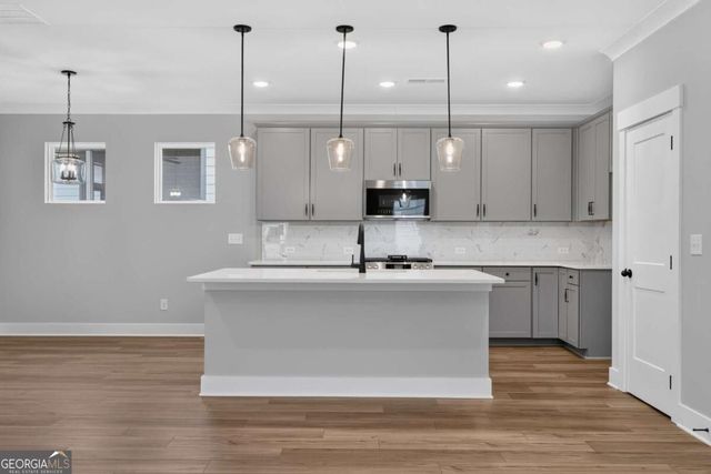 143 Marble Tree Way, Ball Ground, GA 30107