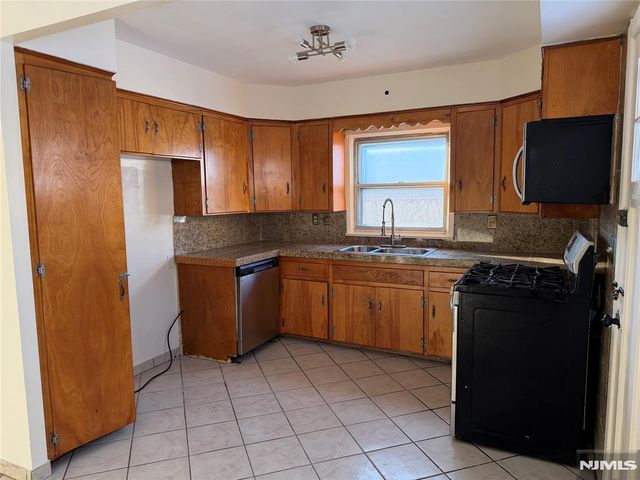 1400 82nd Street, North Bergen, NJ 07047